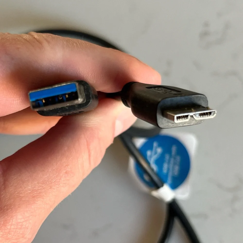 USB 3.0 to Micro B Cable Male/Male SuperSpeed Data Transfer Cable,Black, 4 ft.